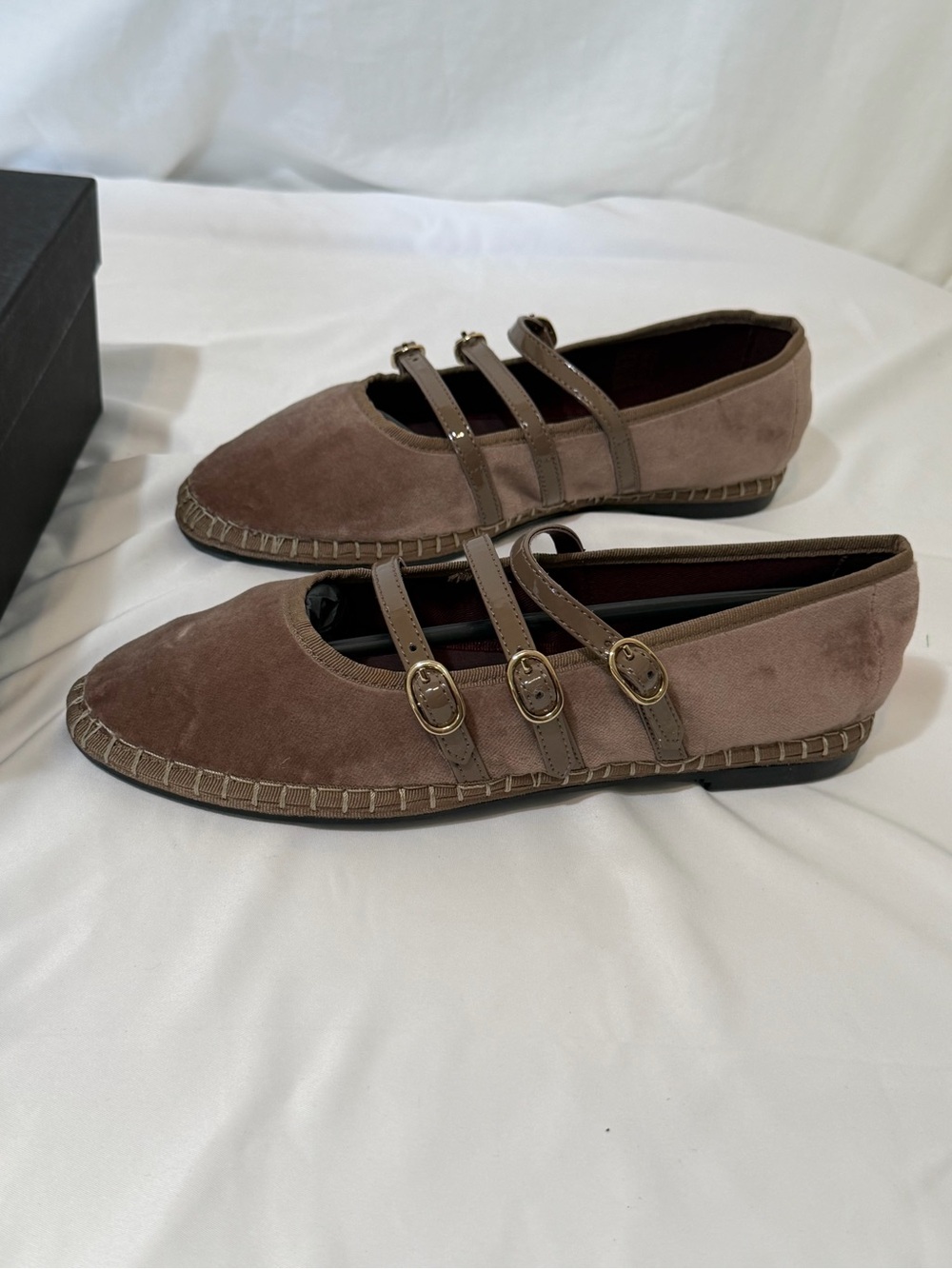 Flabelus Mina Triple Strap Velvet Mary Jane Flats Brown EU 41 NIB Handmade Spain - Picture 11 of 17